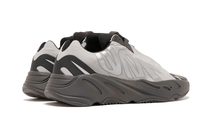 Adidas Yeezy Boost 700 MNVN Metallic - Image 3