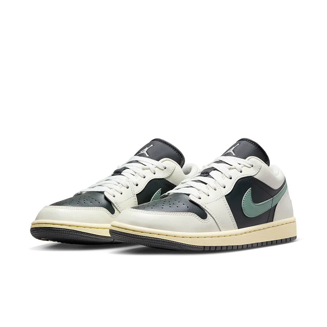 Air Jordan 1 Low Jade Smoke - Image 2