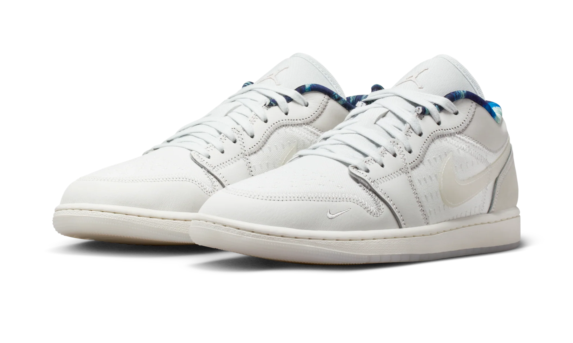 Air Jordan 1 Low SE Summit White Sail - Image 2