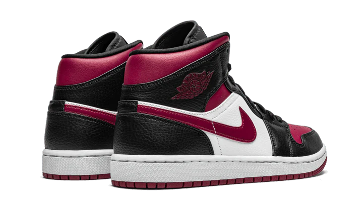 Air Jordan 1 Mid Bred Toe - Image 3