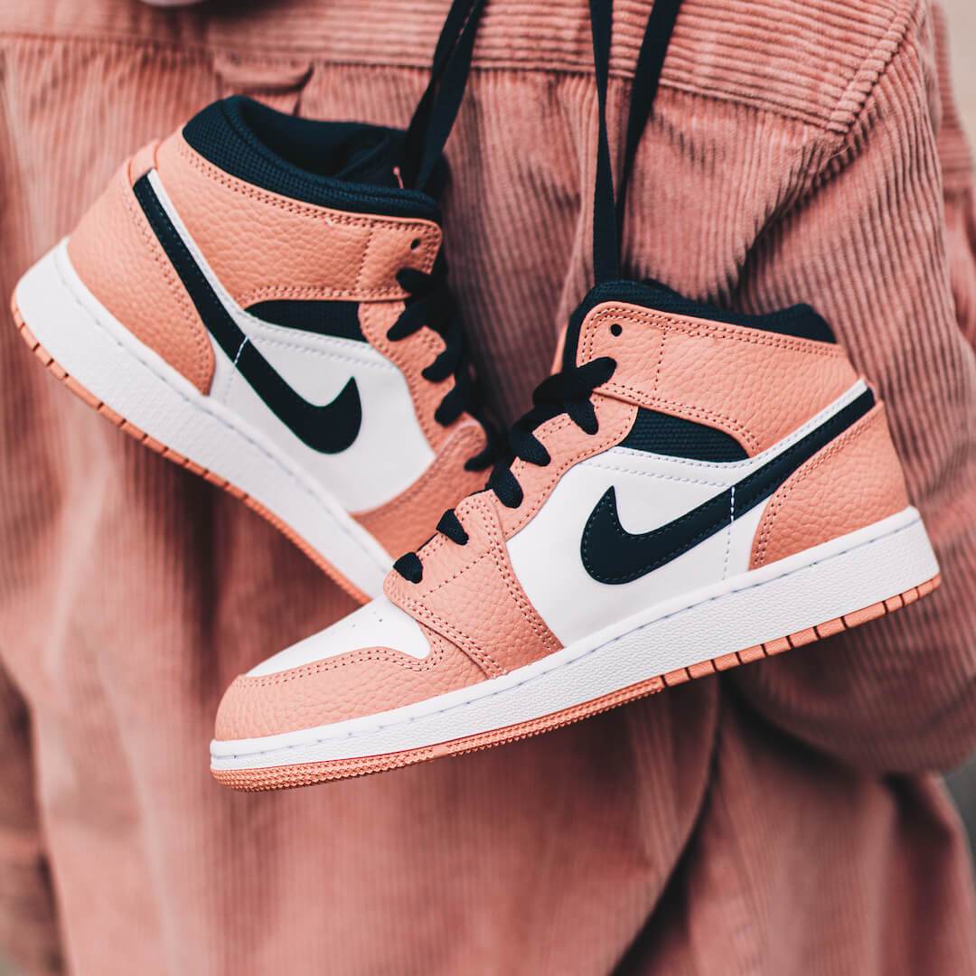 Air Jordan 1 Mid Pink Quartz - Image 6