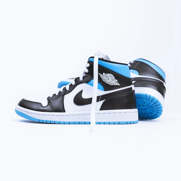 Air Jordan 1 Mid University Blue - Image 6