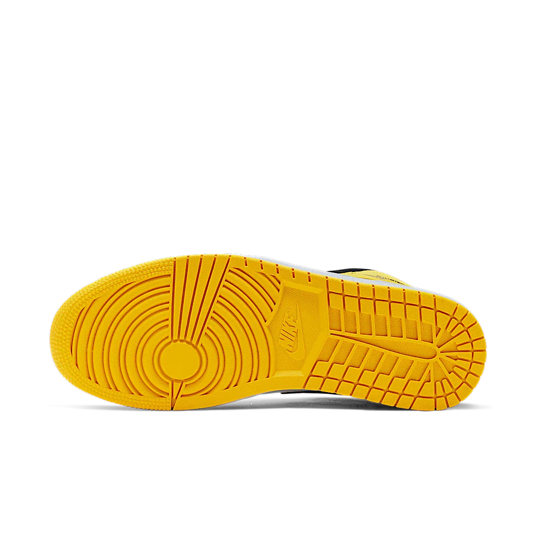 Air Jordan 1 Mid Yellow Toe Black - Image 4