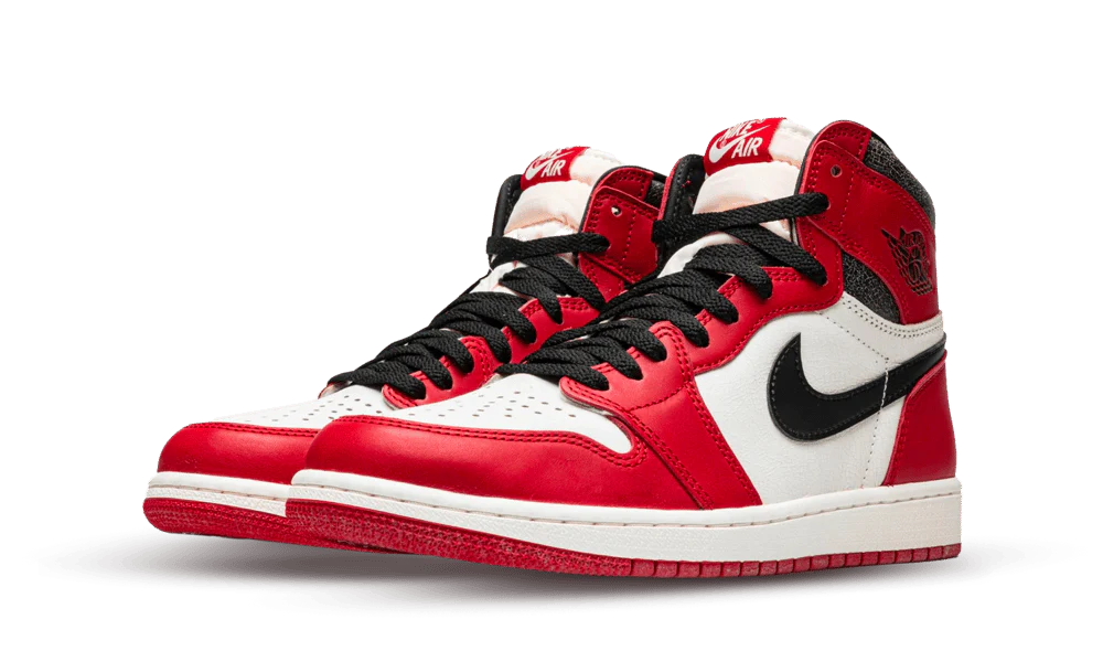 Air Jordan 1 Retro High OG Chicago Lost and Found - Image 2