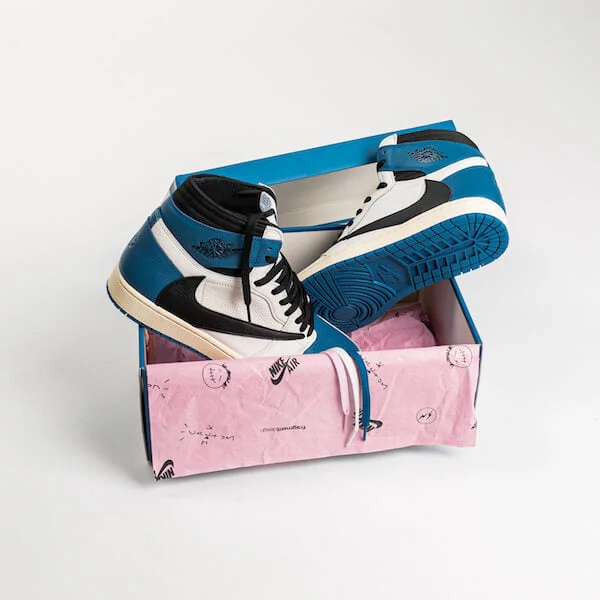 Air Jordan 1 Retro High OG SP Fragment x Travis Scott - Image 6