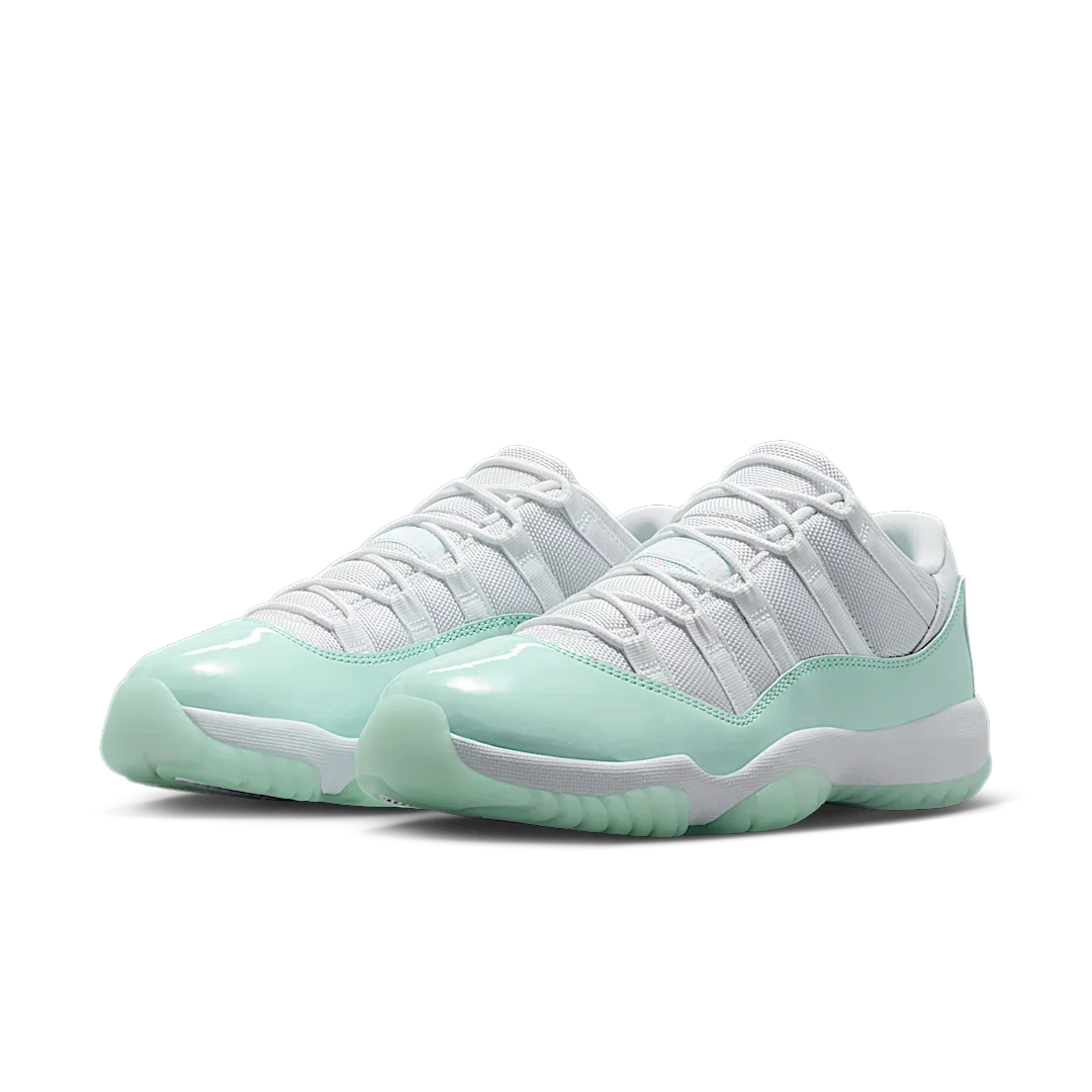 Air Jordan 11 Retro Low Igloo - Image 2