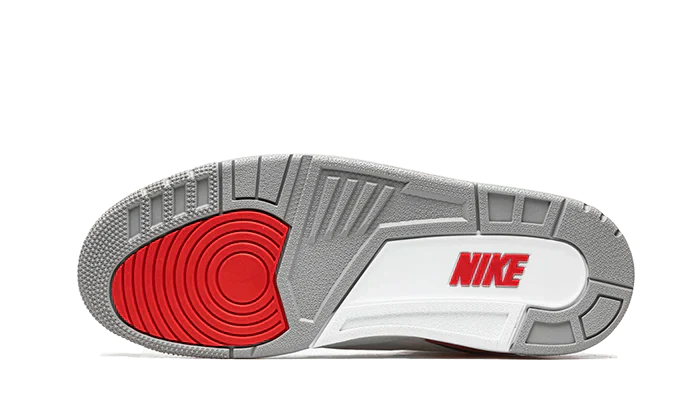 Air Jordan 3 Retro Fire Red (2022) - Image 3