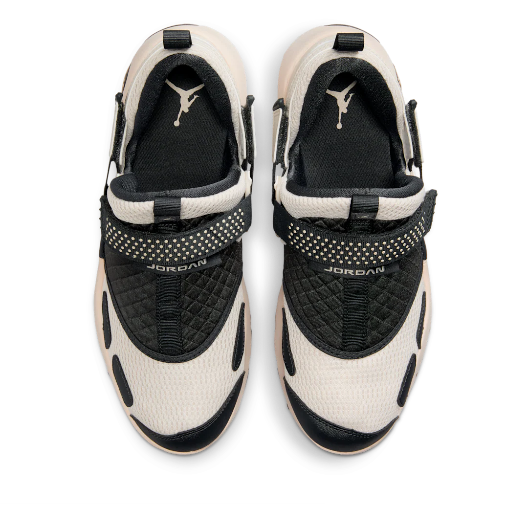 Air Jordan Trunner LX Light Orewood Brown - Image 3