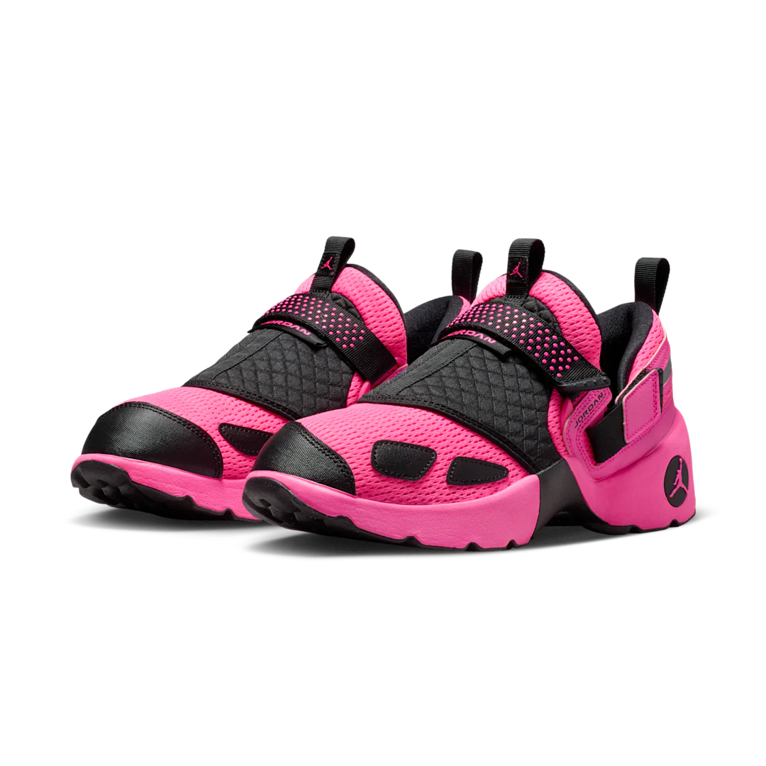 Air Jordan Trunner LX Pink Blast Black - Image 2