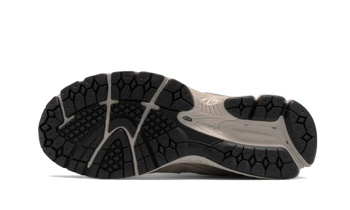 New Balance 2002R Marblehead Light Aluminum - Image 3