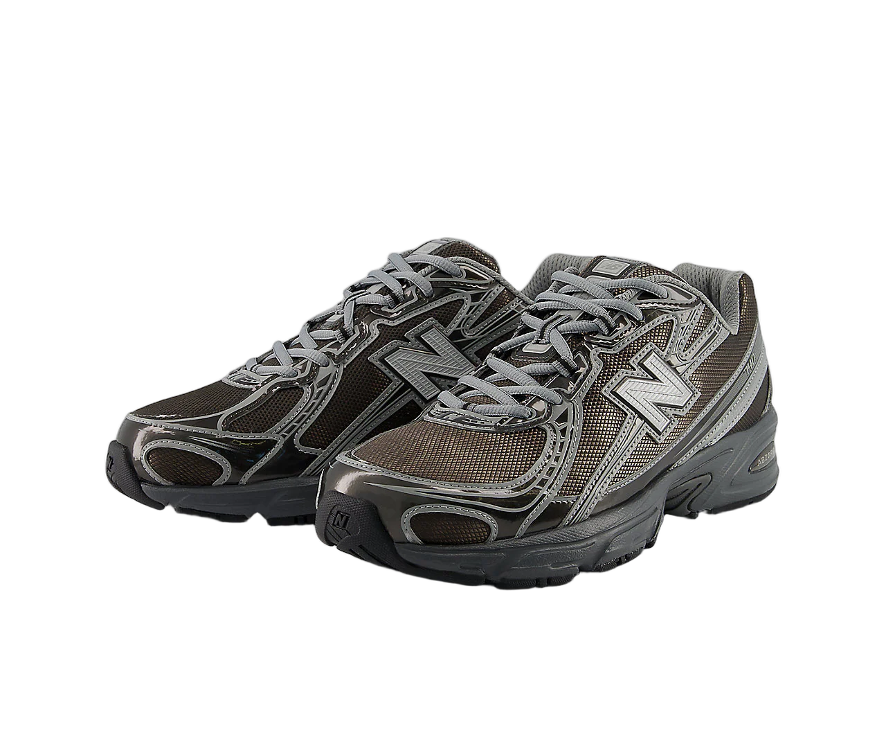 New Balance 740 Black Metallic - Image 2