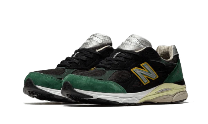 New Balance 990v3 MiUSA Black Green Yellow - Image 2