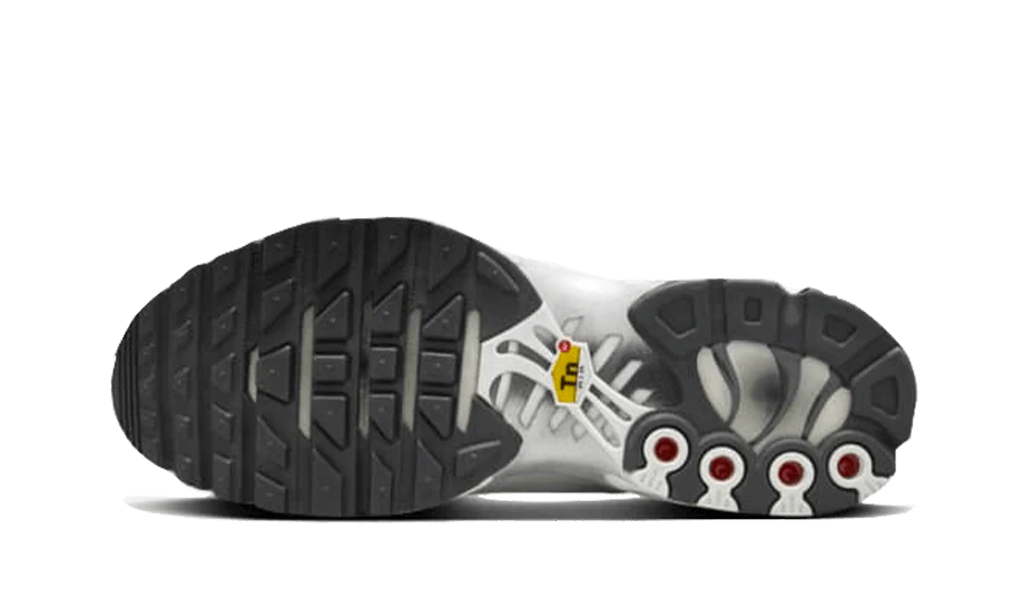 Nike Air Max Plus Platinum Tint - Image 3