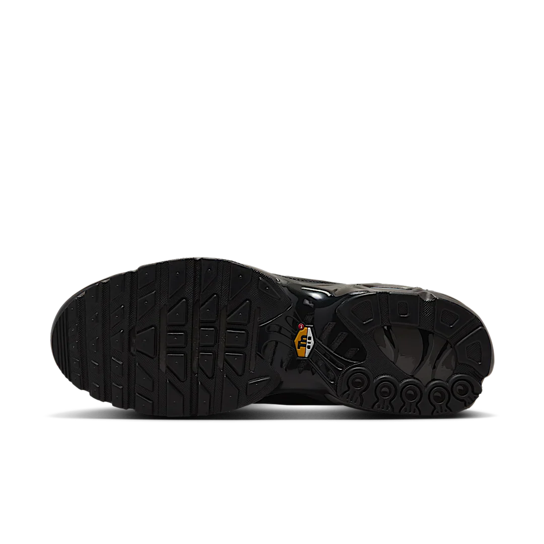 Nike Air Max Plus Premium Paris - Image 4