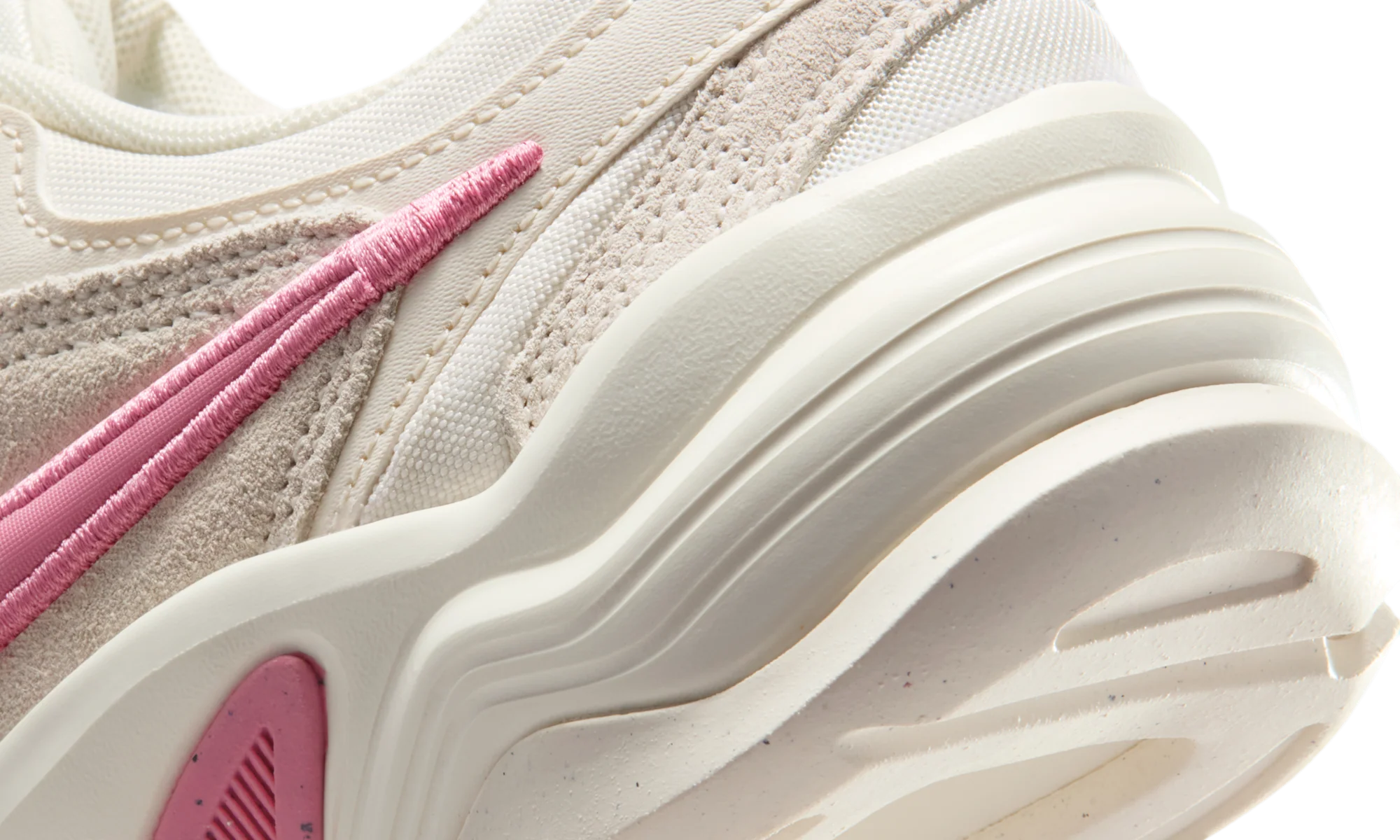 Nike AL8 Chalk Pale Ivory Peony - Image 8