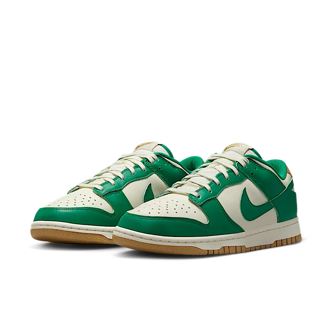 Nike Dunk Low Malachite University Gold - Image 2