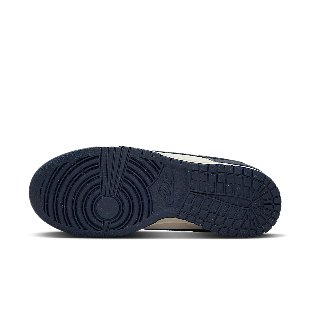 Nike Dunk Low Next Nature Olympic - Image 4
