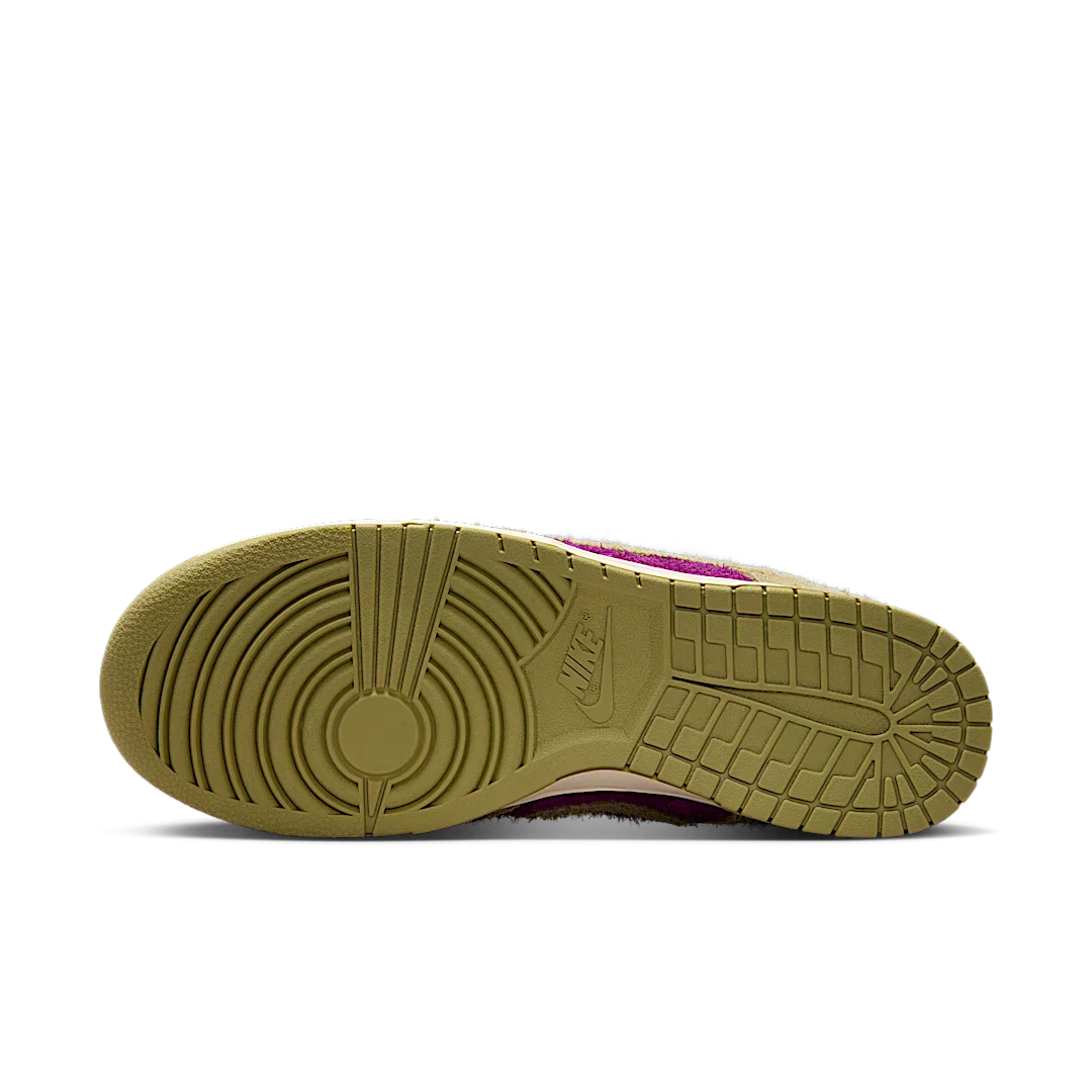 Nike Dunk Low Retro SE Viotech Dusty Olive - Image 4
