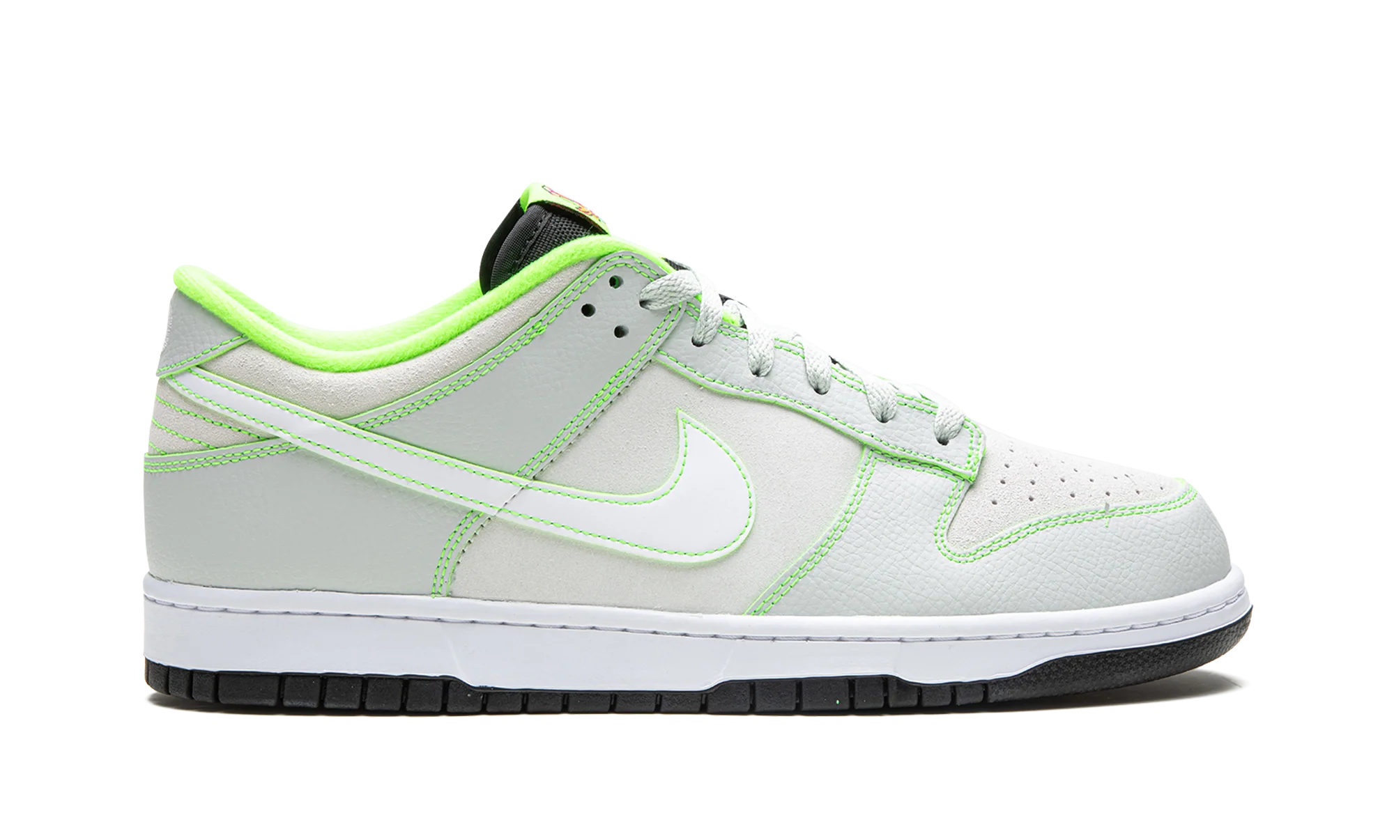 Nike Dunk Low University of Oregon PE (2023) - Image 6