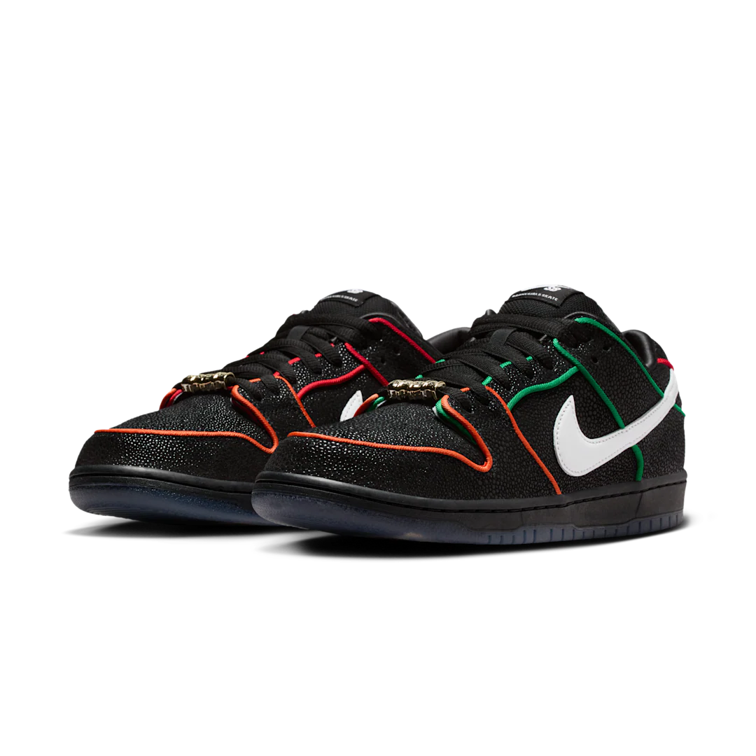 Nike SB Dunk Low Bronx Girls Skate - Image 2