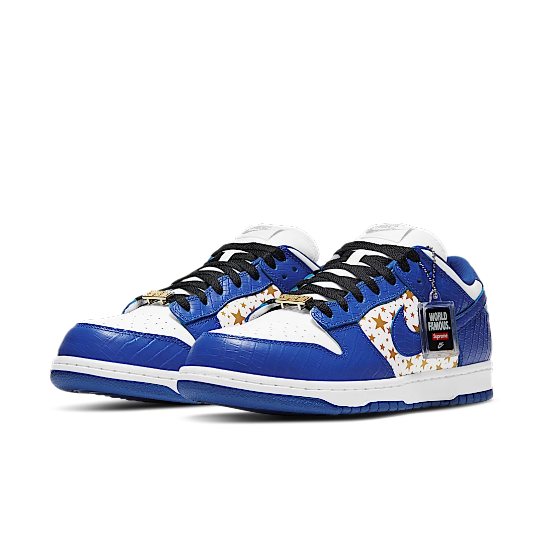 Nike SB Dunk Low Supreme Stars Hyper Royal (2021) - Image 2