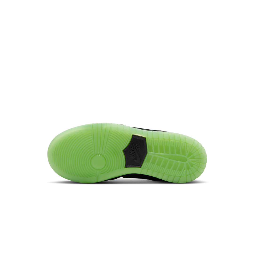 Nike SB Dunk Low The Powerpuff Girls Buttercup (PS) - Image 4