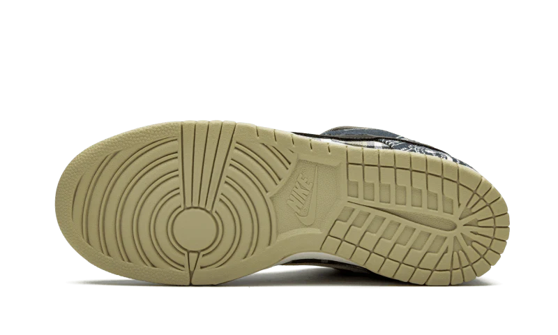 Nike SB Dunk Low Travis Scott - Image 4