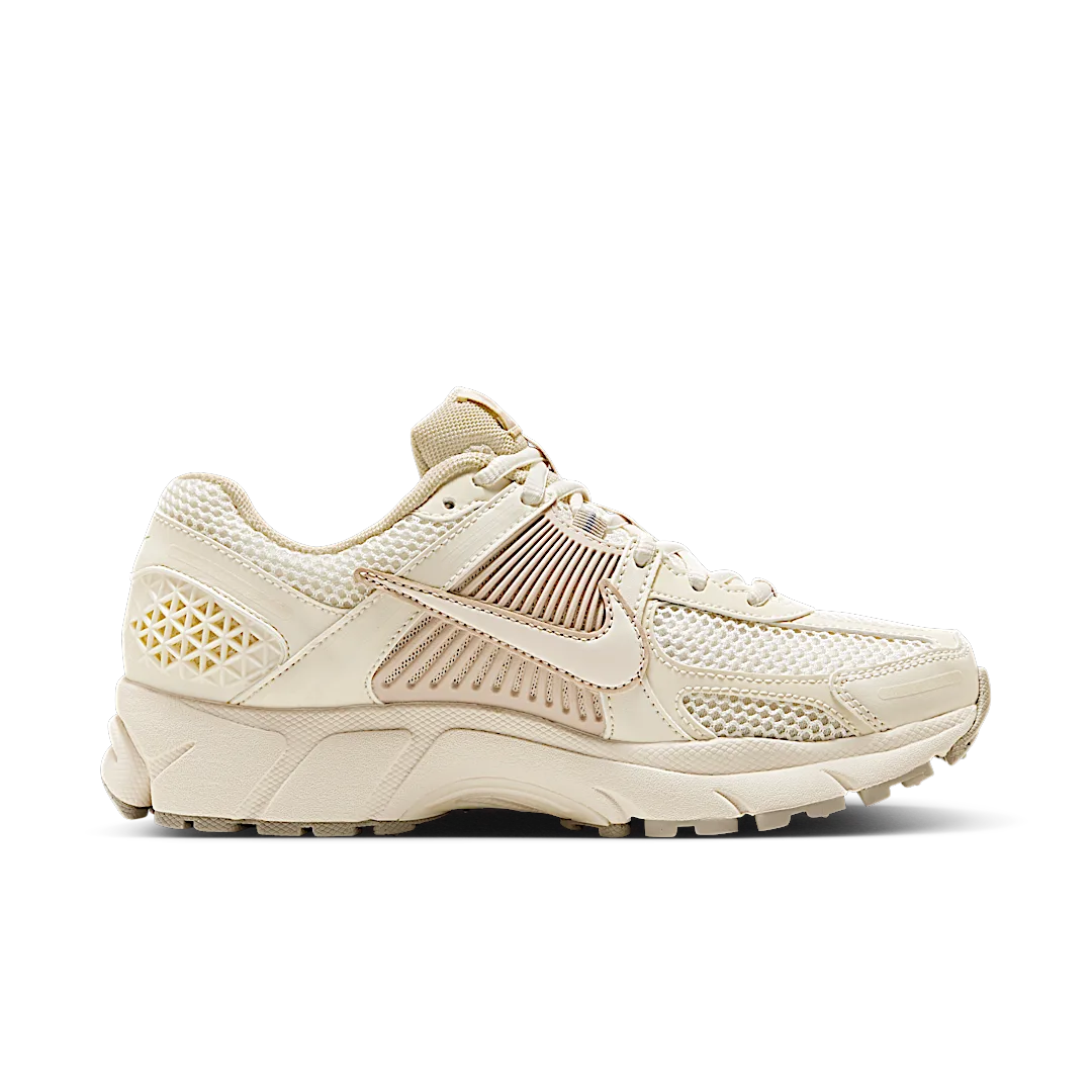 Nike Zoom Vomero 5 Sail Light Orewood Brown - Image 3