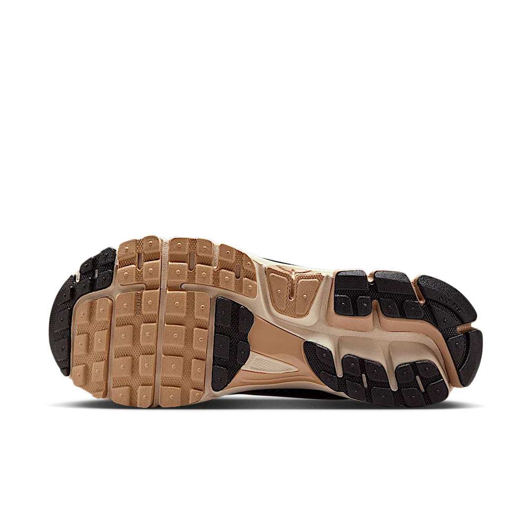 Nike Zoom Vomero 5 Sanddrift - Image 4