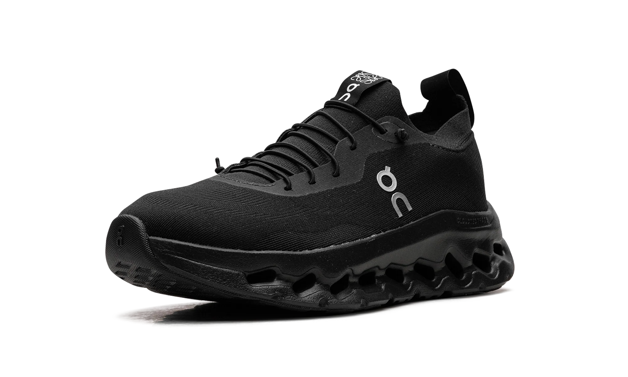 On Running Cloudtilt LOEWE All Black - Image 4