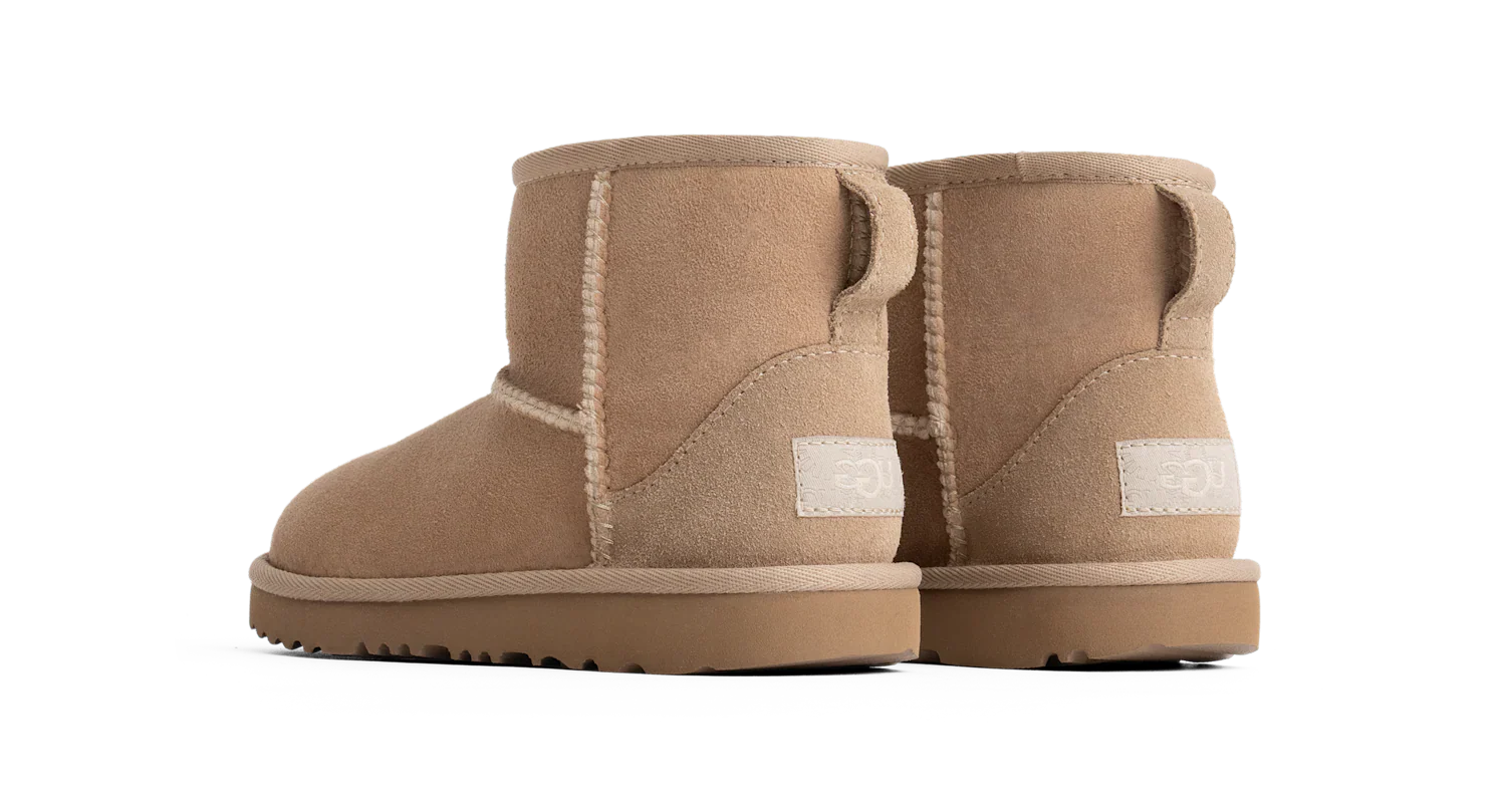 UGG Classic II Mini Boot Sand (Kids) - Image 2