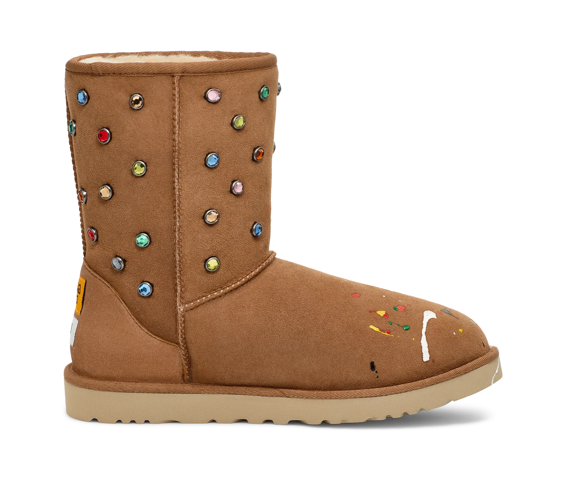 UGG Classic Short Boot Gallery Dept. Chestnut - Image 4