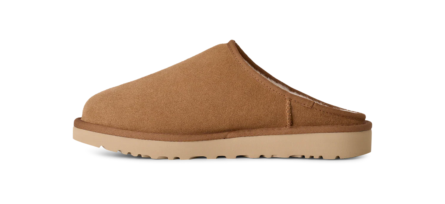 UGG Classic Slip-On Black - Image 3