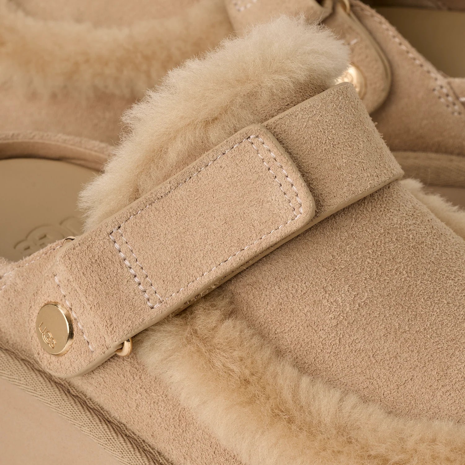 UGG Esmee Clog Mustard Seed - Image 5